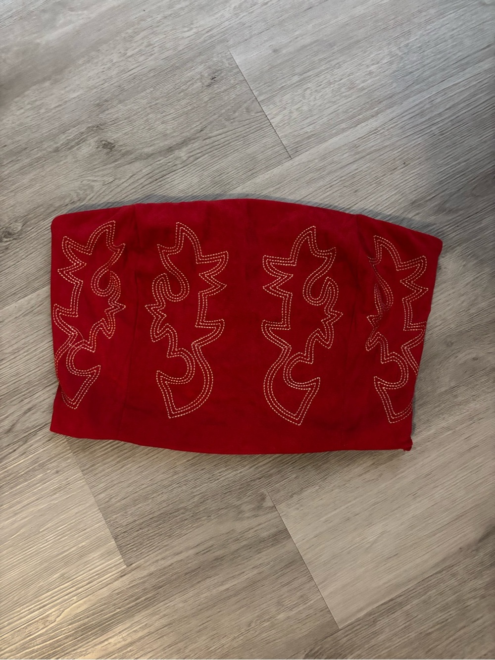 Lucky & Blessed boot stitch Embroidered Red Crop Top Size Medium Like New